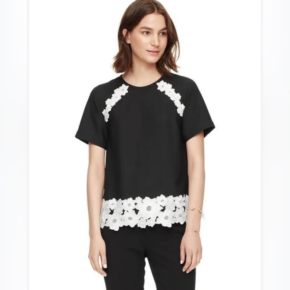 Kate Spade - Floral Appliqué Crepe Short Sleeve Top